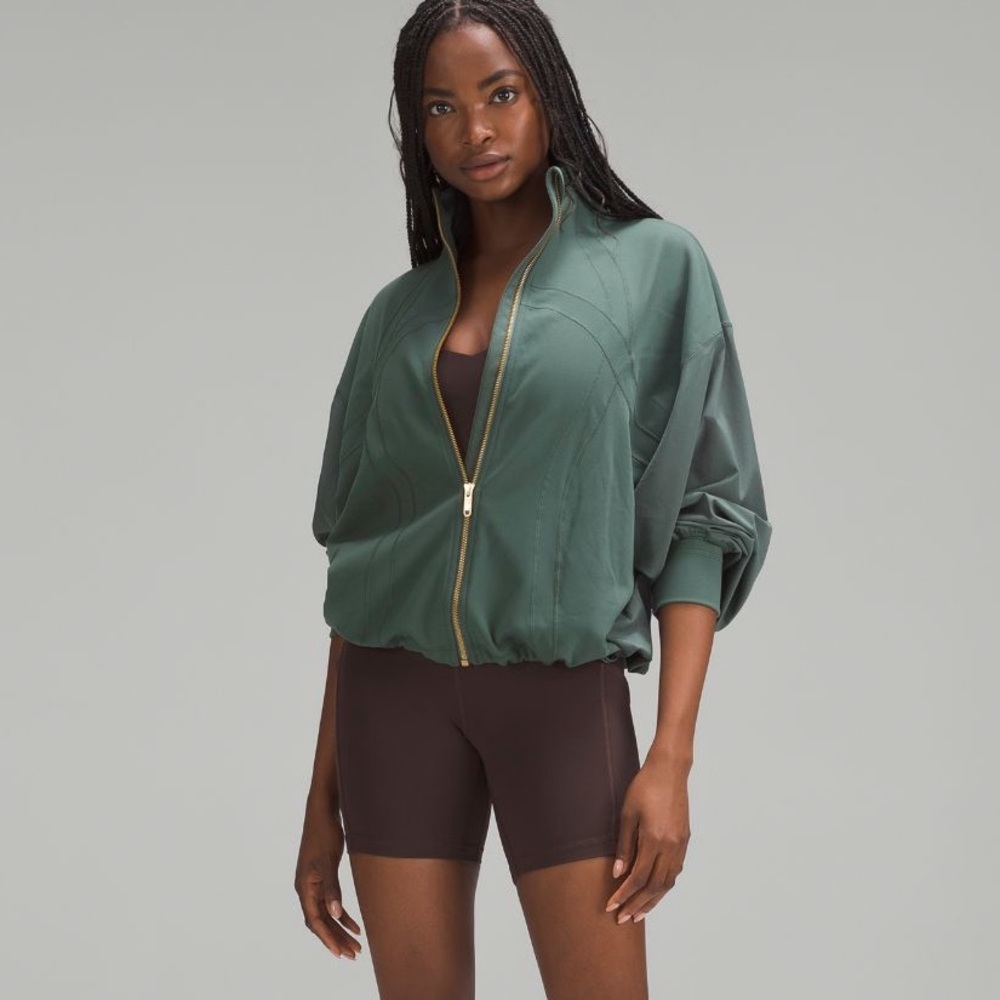 Lululemon Swiftly Relaxed Zip Up Jacket Size 6